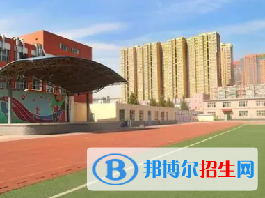 石家莊市美華藝術(shù)高級職業(yè)中學地址在哪里，哪個地區(qū)，哪個城市?