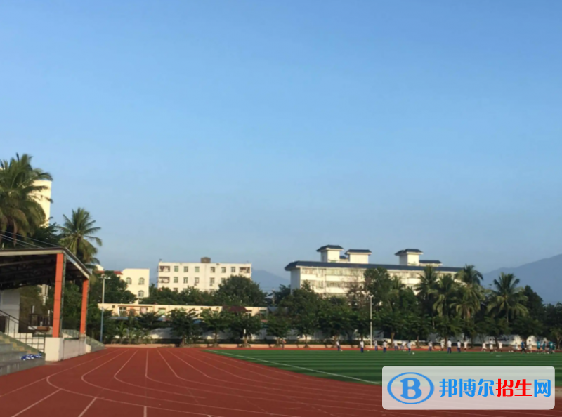 2023保亭縣保亭中學招生計劃 招生人數(shù)是多少(附要求、條件、對象)