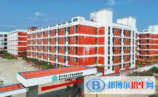 2023華中師范大學(xué)瓊中附屬中學(xué)招生計(jì)劃 招生人數(shù)是多少(附要求、條件、對(duì)象)
