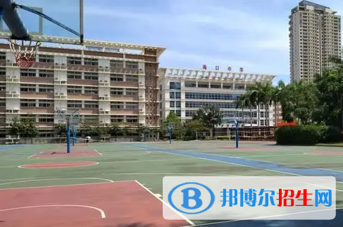 2023?？谥袑W(xué)多少錢(qián)(學(xué)費(fèi)明細(xì))