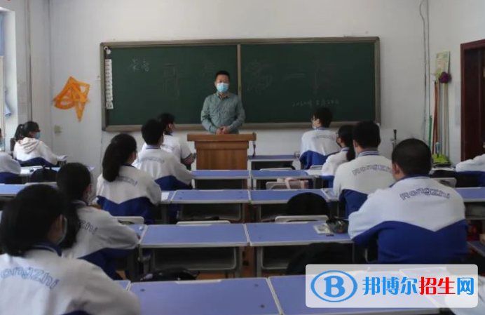 哈爾濱中考（第一批次統(tǒng)招）2022錄取分?jǐn)?shù)線(xiàn)（2023參考）