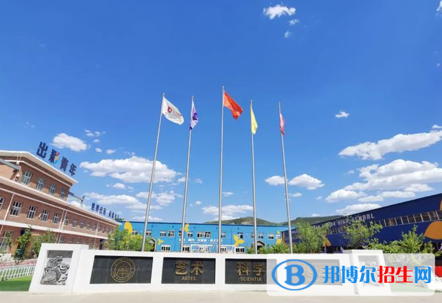 長(zhǎng)治市華夏斯坦福高級(jí)中學(xué)、太行外國語學(xué)校2022錄取分?jǐn)?shù)線(2023參考)