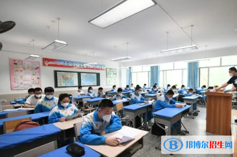 長春市實(shí)驗(yàn)中學(xué)中考2022最低投檔錄取分?jǐn)?shù)線（2023參考）