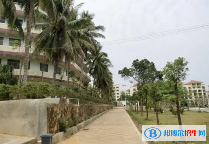 2023儋州川綿中學(xué)多少錢(qián)(學(xué)費(fèi)明細(xì))
