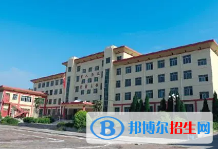 2023寶雞秦華職業(yè)技術(shù)學(xué)校多少錢 寶雞秦華職業(yè)技術(shù)學(xué)校各專業(yè)學(xué)費(fèi)收費(fèi)標(biāo)準(zhǔn)