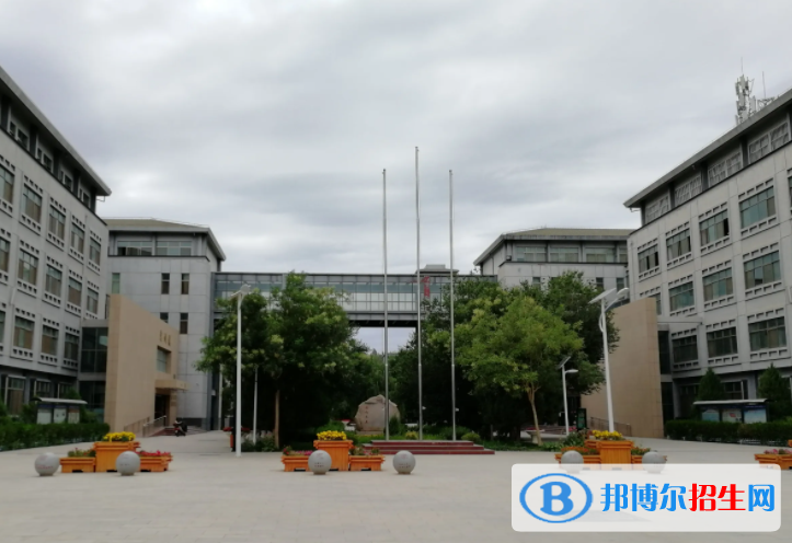 2023電腦美術(shù)設(shè)計(jì)專業(yè)的酒泉中職學(xué)校有哪些？