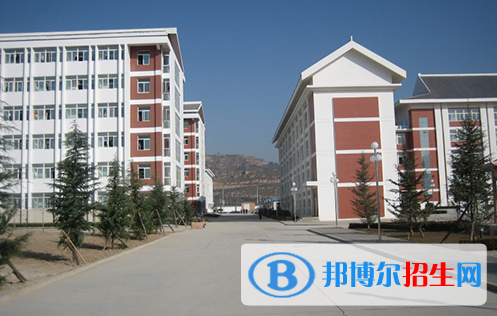 2023數(shù)控技術(shù)應(yīng)用專業(yè)的平?jīng)鲋新殞W(xué)校有哪些？