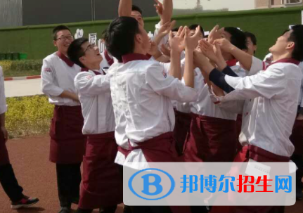 寶雞烹飪?？婆嘤?xùn)學(xué)校地址在哪里，哪個地區(qū)，哪個城市?
