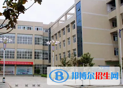 2023商洛市技工學(xué)校多少錢(qián) 商洛市技工學(xué)校各專業(yè)學(xué)費(fèi)收費(fèi)標(biāo)準(zhǔn)
