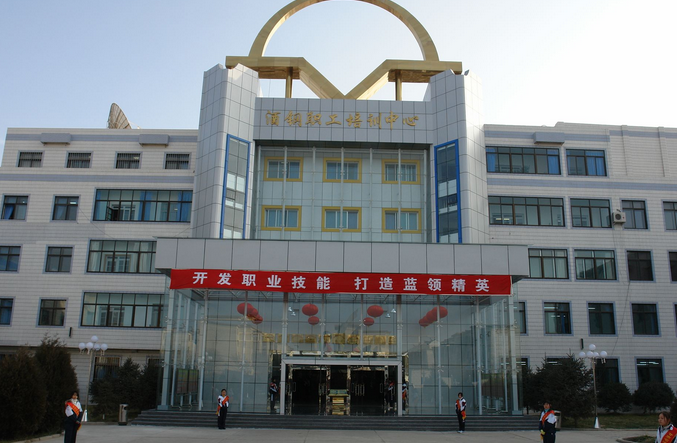 2023酒泉計(jì)算機(jī)學(xué)校有哪些 酒泉計(jì)算機(jī)學(xué)校名單一覽表