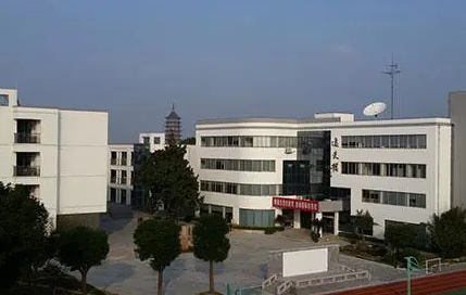 蘇州市第四中學地址在哪里，哪個地區(qū)，哪個城市