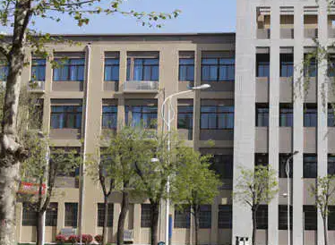 寶雞航飛科技技工學校地址在哪里，哪個地區(qū)，哪個城市?