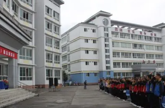 2023雅安民辦電子商務(wù)學(xué)校有哪些 雅安民辦電子商務(wù)學(xué)校名單一覽表