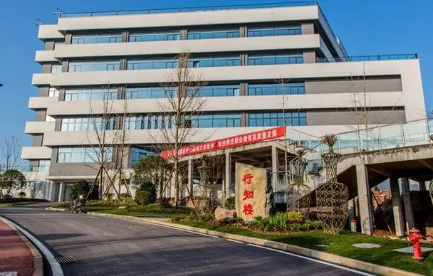 2023瀘州民辦計算機學校有哪些 瀘州民辦計算機學校名單一覽表