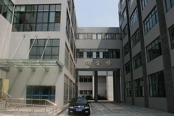 南京市大廠高級(jí)中學(xué)地址，乘車路線