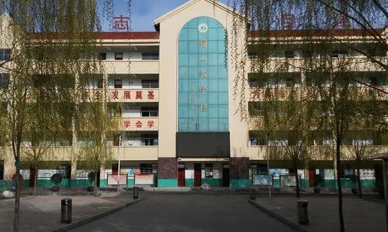 2023銅川公辦護(hù)理學(xué)校有哪些 銅川公辦護(hù)理學(xué)校名單一覽表