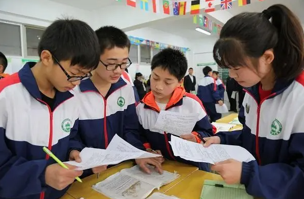 2023年平頂山中考成績(jī)?cè)谀睦锊樵?中考成績(jī)查詢?nèi)肟诰W(wǎng)站