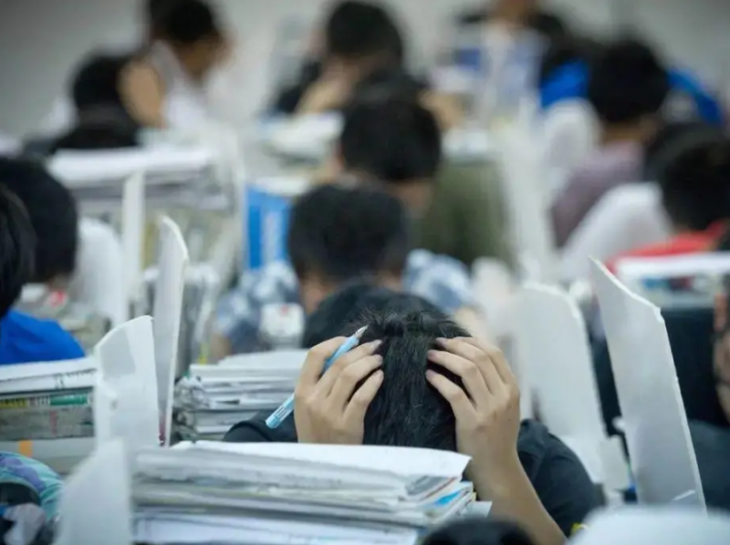 2023年安順中考成績(jī)?cè)谀睦锊樵?中考成績(jī)查詢?nèi)肟诰W(wǎng)站