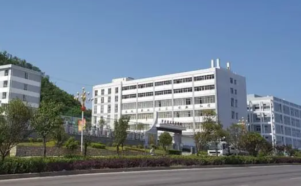 2023黔西南排名前六的護理學校名單