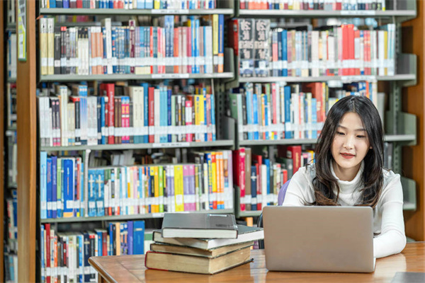 杭州開設電子商務專業(yè)的中職學校名單一覽表