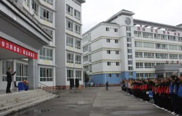 2023雅安民辦室內(nèi)設(shè)計學校有哪些 雅安民辦室內(nèi)設(shè)計學校名單一覽表