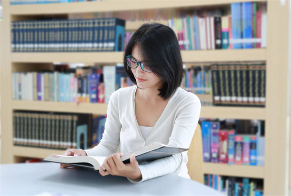 常德開設(shè)商務(wù)英語專業(yè)的中專學(xué)校名單一覽表