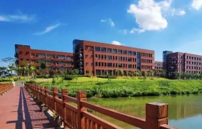 往年高考多少分可以上佛山科學(xué)技術(shù)學(xué)院？（2023年參考）