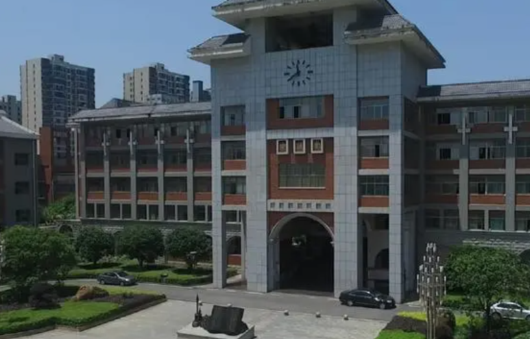 湖南長沙明德中學(xué)2023年中考特長生招生計劃