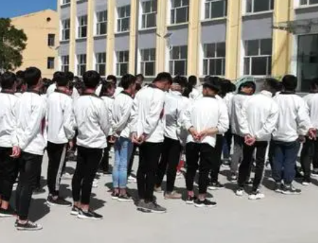 沁縣中等職業(yè)學校地址，乘車路線