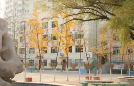 濟(jì)南科技學(xué)校地址，乘車路線
