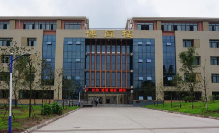 2023瀘州排名前八的計(jì)算機(jī)學(xué)校名單