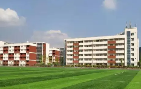 2024黔南排名前五的計算機學校名單