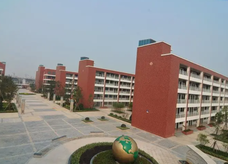 江蘇省太湖高級中學(xué)地址，乘車路線