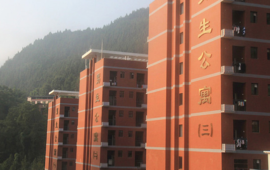 2023巴中排名前八的電子商務學校名單