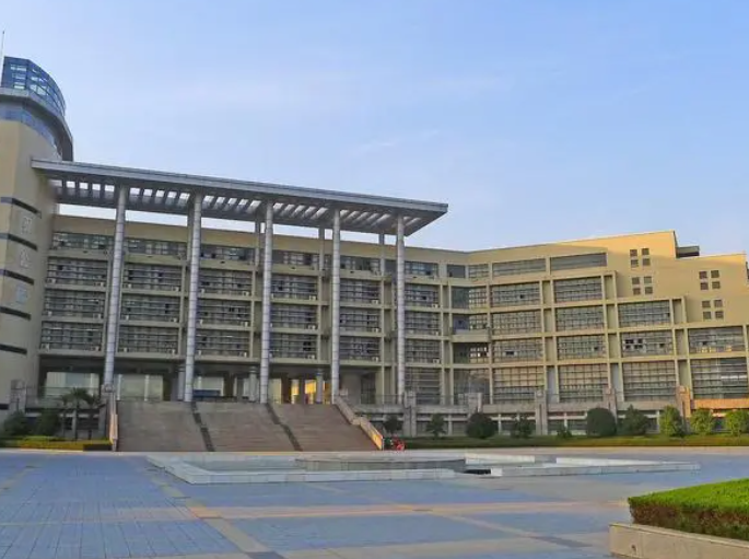 江蘇省鹽城中學(xué)怎么樣、好不好