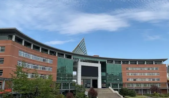 江蘇省江都中學怎么樣、好不好