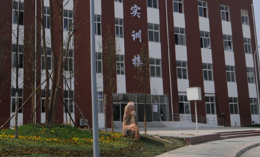 四川2023年適合男生的中專學校