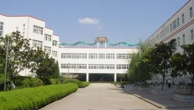 東?？h第二中學(xué)歷年招生分?jǐn)?shù)線一覽表(2023參考)