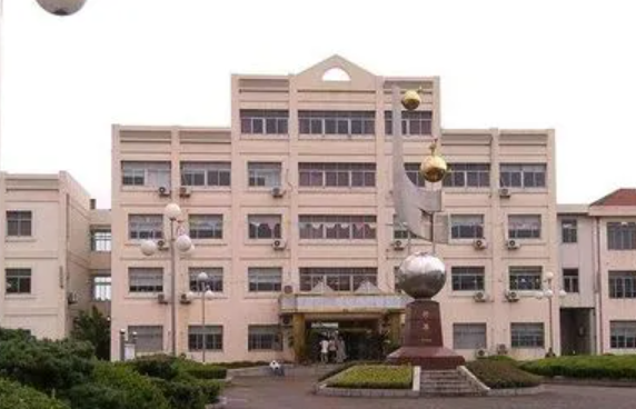 常熟市王淦昌中學(xué)地址，乘車路線
