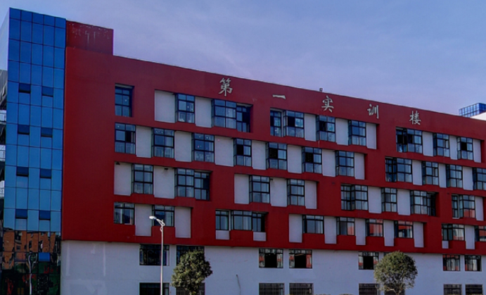 2024遵義排名前五的數(shù)控學校名單