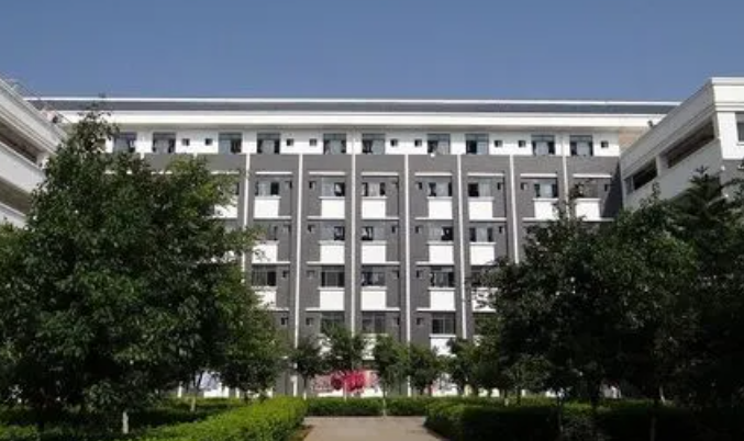 2023昆明排名前八的軌道交通學校名單