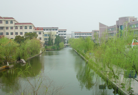 江蘇省白蒲高級中學(xué)怎么樣、好不好