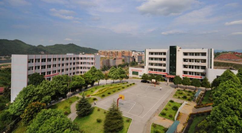 湖南2023年上什么中專學校比較好
