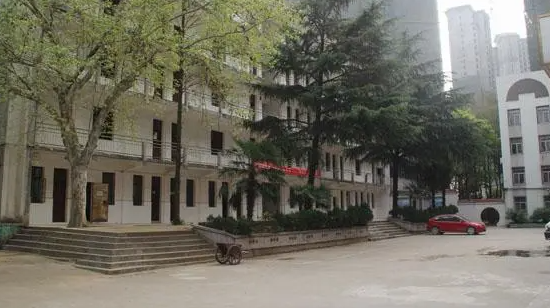 2023湖北排名前八的新能源汽車學校名單