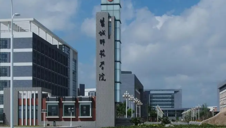 中國(guó)大學(xué)數(shù)學(xué)與應(yīng)用數(shù)學(xué)專(zhuān)業(yè)排名（應(yīng)用型）-校友會(huì)2023最新排名