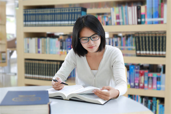 廣東女子職業(yè)技術學院（中專部）商務英語專業(yè)介紹