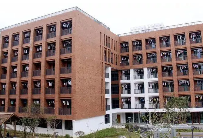常州市第五中學(xué)地址，乘車路線