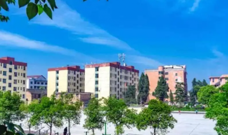 湖北2023年上中專學(xué)校要不要初中畢業(yè)證