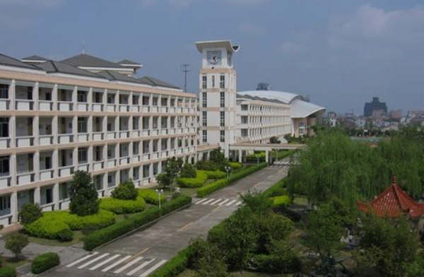 浙江省寧波中學(xué)怎么樣、好不好