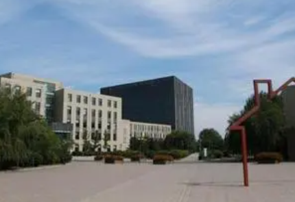 沈陽市信息工程學(xué)校地址，乘車路線